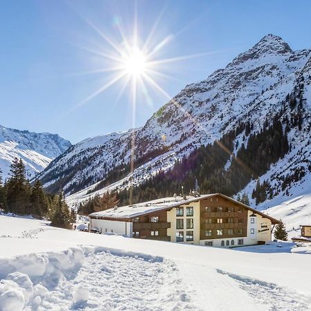 Hotel Sonnblick Sankt Leonhard im Pitztal Εξωτερικό φωτογραφία