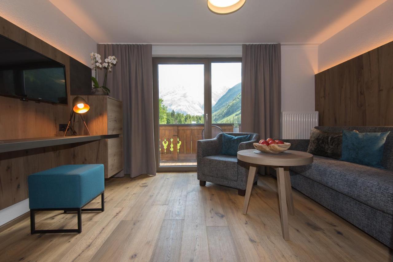 Hotel Sonnblick Sankt Leonhard im Pitztal Εξωτερικό φωτογραφία