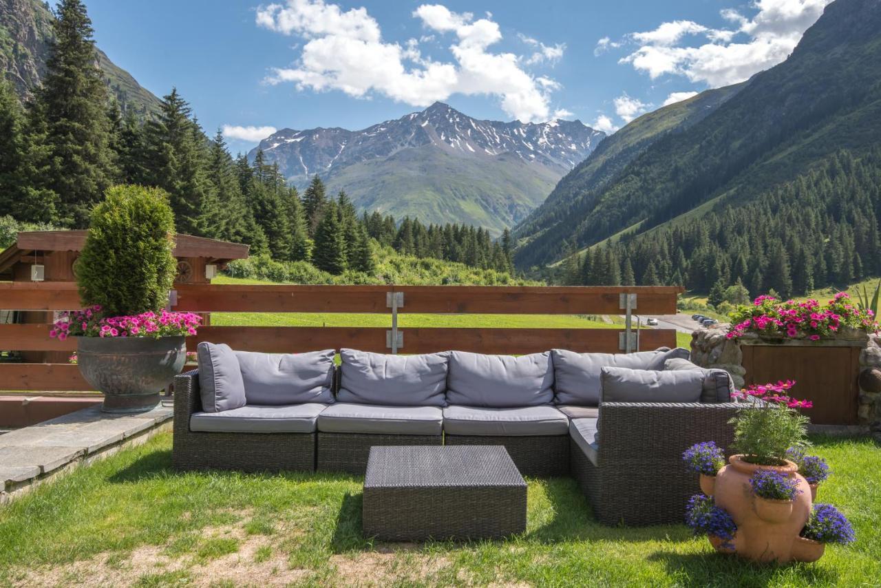 Hotel Sonnblick Sankt Leonhard im Pitztal Εξωτερικό φωτογραφία